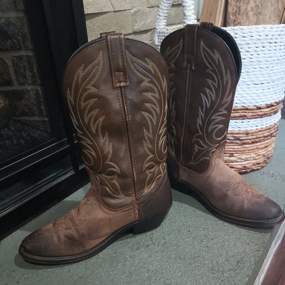 Laredo Women's Brown Kadi Western Embroidered Distressed Western Boots Size 7